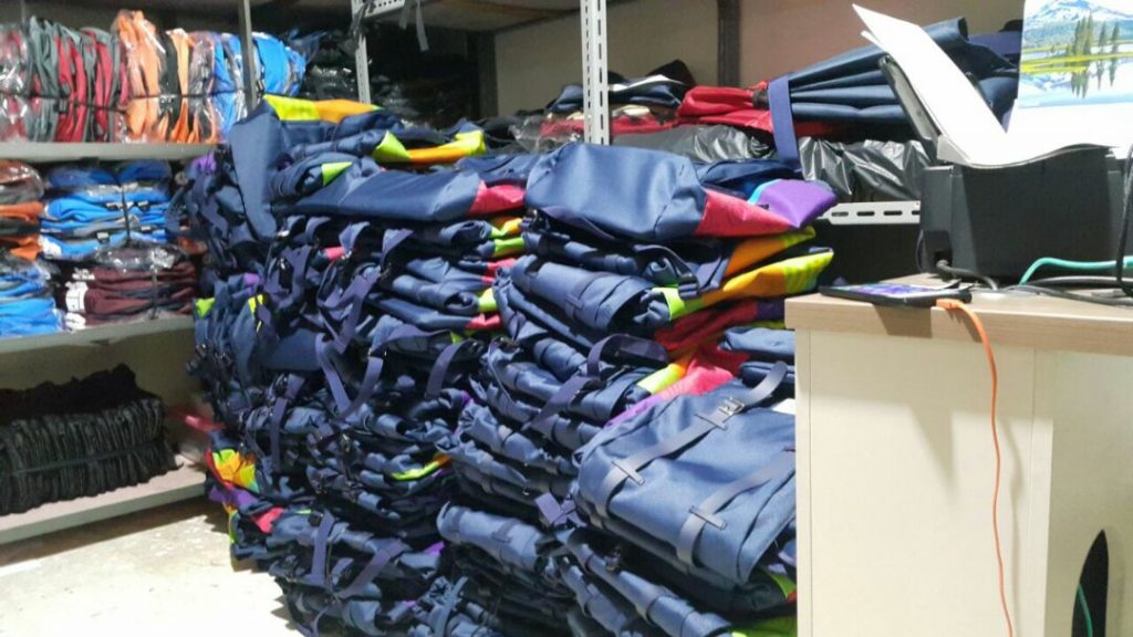 Proses Produksi Tas Promosi